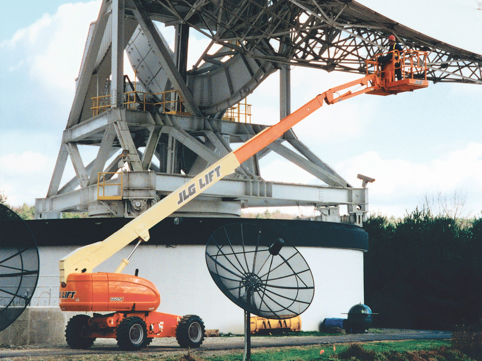 New or Used Rental JLG 660SJ   | lift truck rental for sale | National Lift of Arkansas