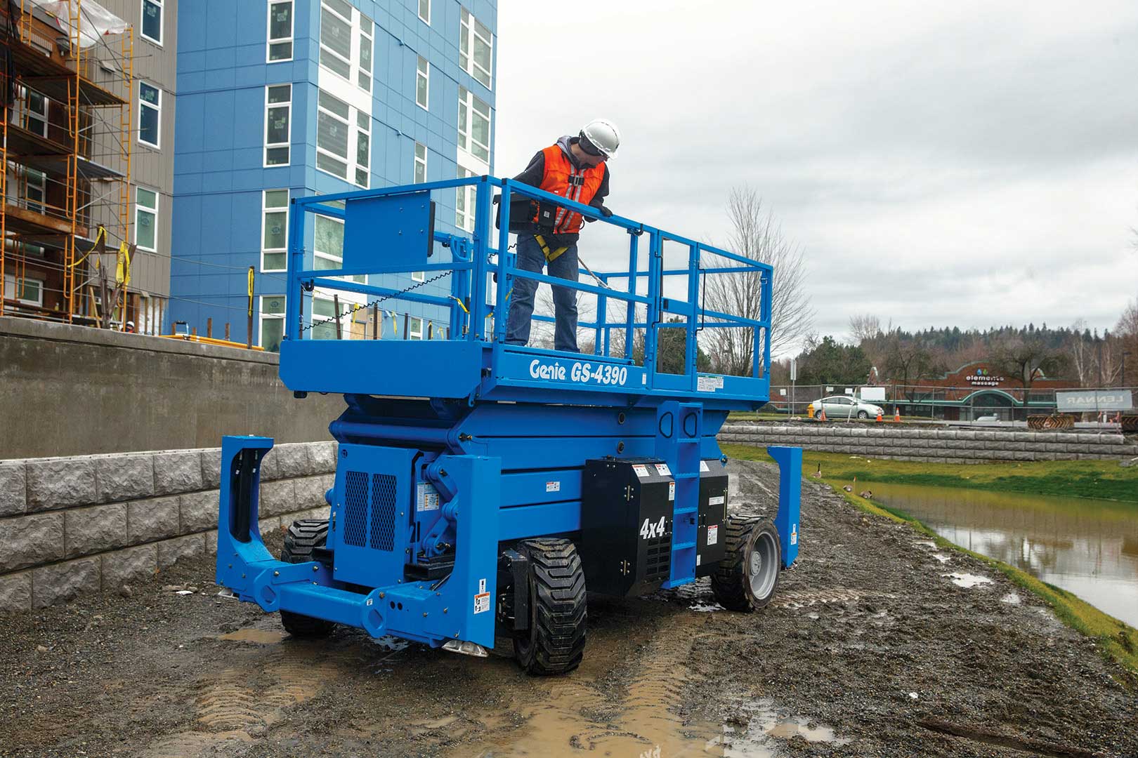 New or Used Rental Genie GS-4390 RT   | lift truck rental for sale | National Lift of Arkansas