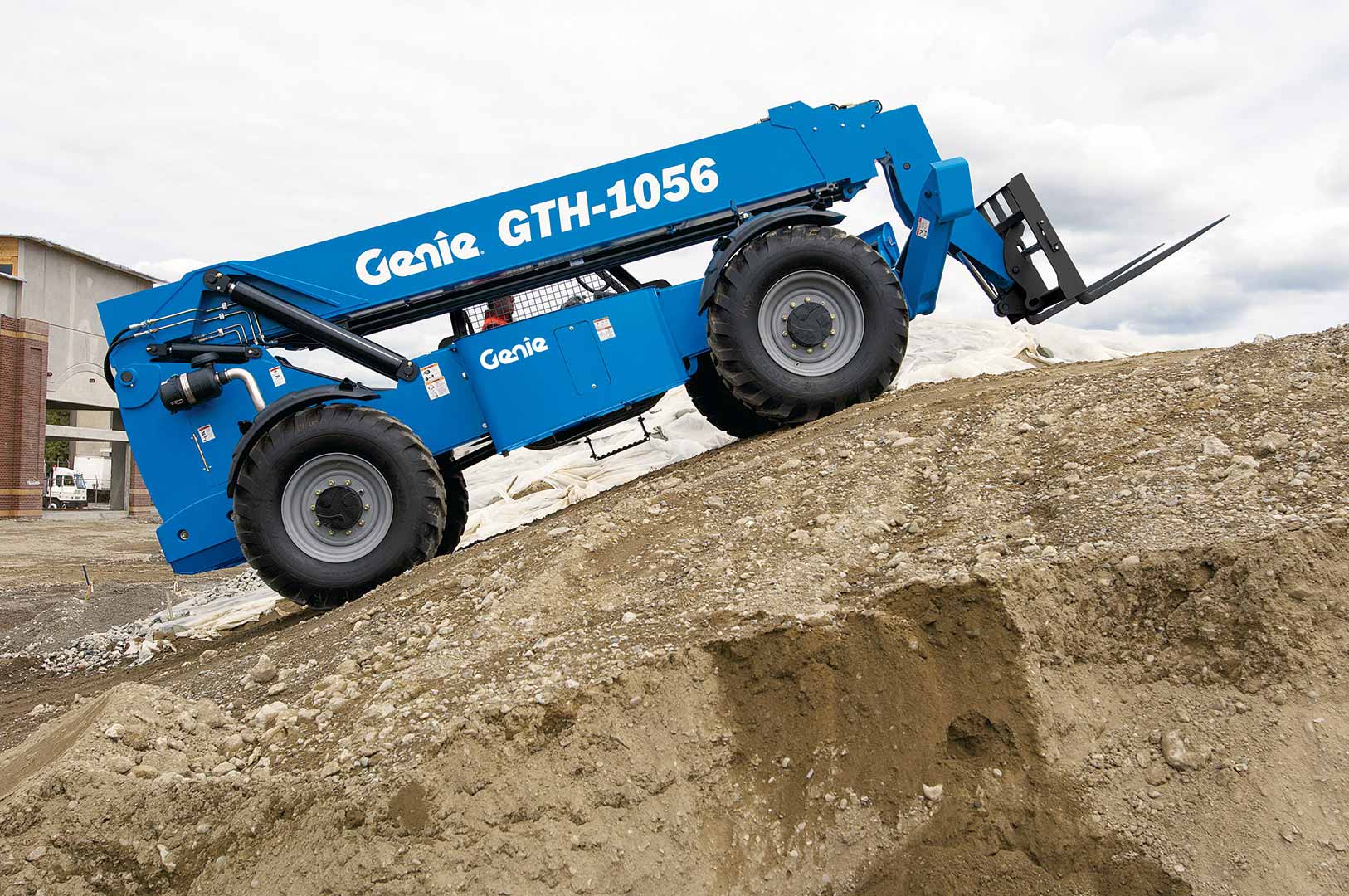 New or Used Rental Genie GTH-1056   | lift truck rental for sale | National Lift of Arkansas