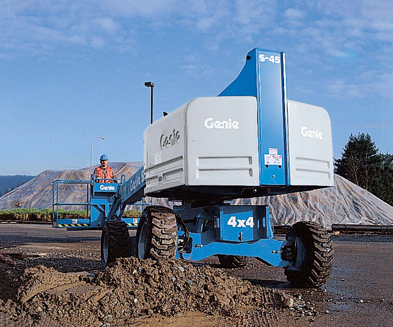 New or Used Rental Genie S-40 and S-45   | lift truck rental for sale | National Lift of Arkansas