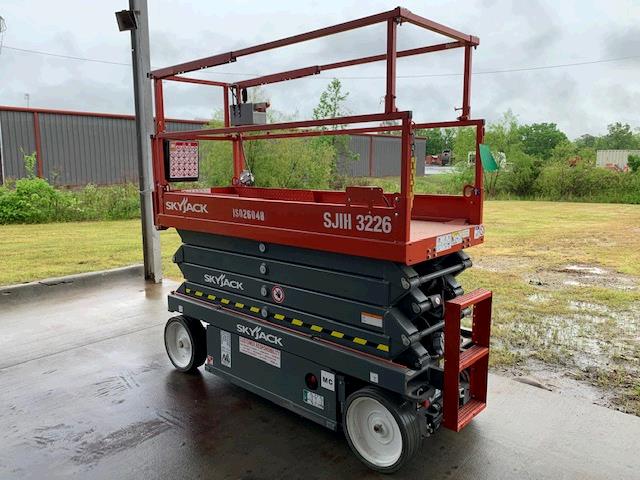 New or Used Rental | Skyjack SJIII3226 | lift truck forklift rental for