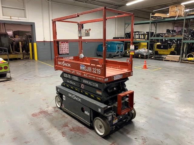 New or Used Rental Skyjack SJIII3219   | lift truck rental for sale | National Lift of Arkansas