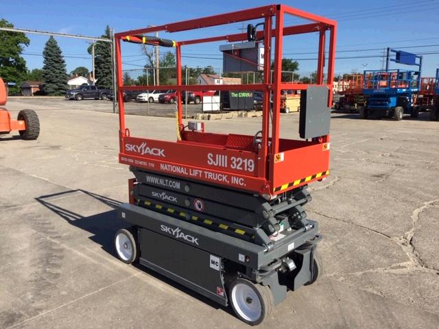 New or Used Rental Skyjack SJIII3219   | lift truck rental for sale | National Lift of Arkansas