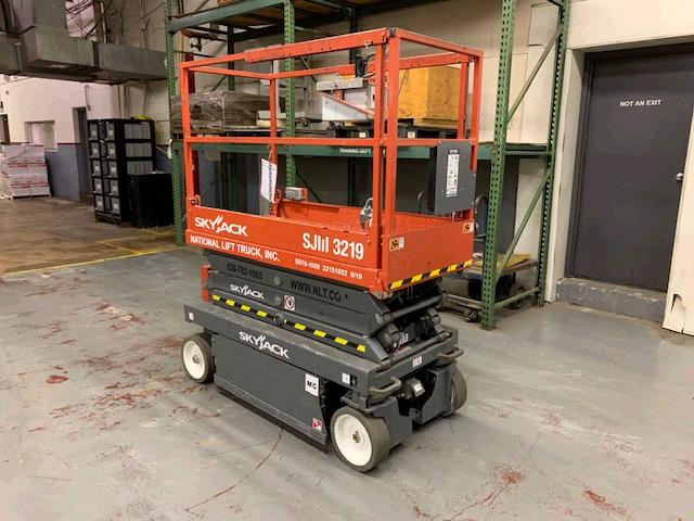 New or Used Rental Skyjack SJIII3219   | lift truck rental for sale | National Lift of Arkansas