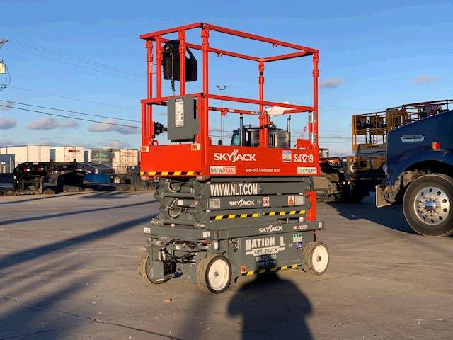 New or Used Rental Skyjack SJ3219-A   | lift truck rental for sale | National Lift of Arkansas