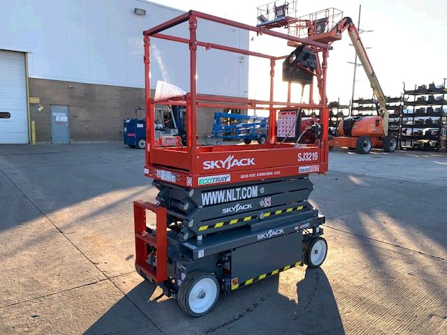 New or Used Rental Skyjack SJ3219-A   | lift truck rental for sale | National Lift of Arkansas