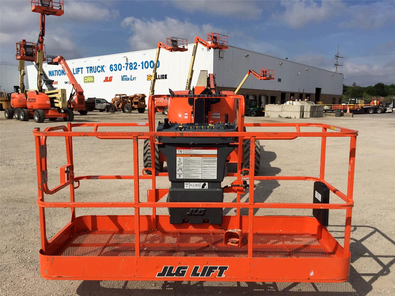 New or Used Rental JLG Industries 600AJ   | lift truck rental for sale | National Lift of Arkansas