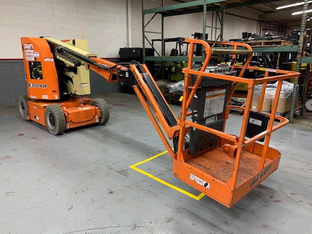 New or Used Rental JLG Industries E300AJP   | lift truck rental for sale | National Lift of Arkansas